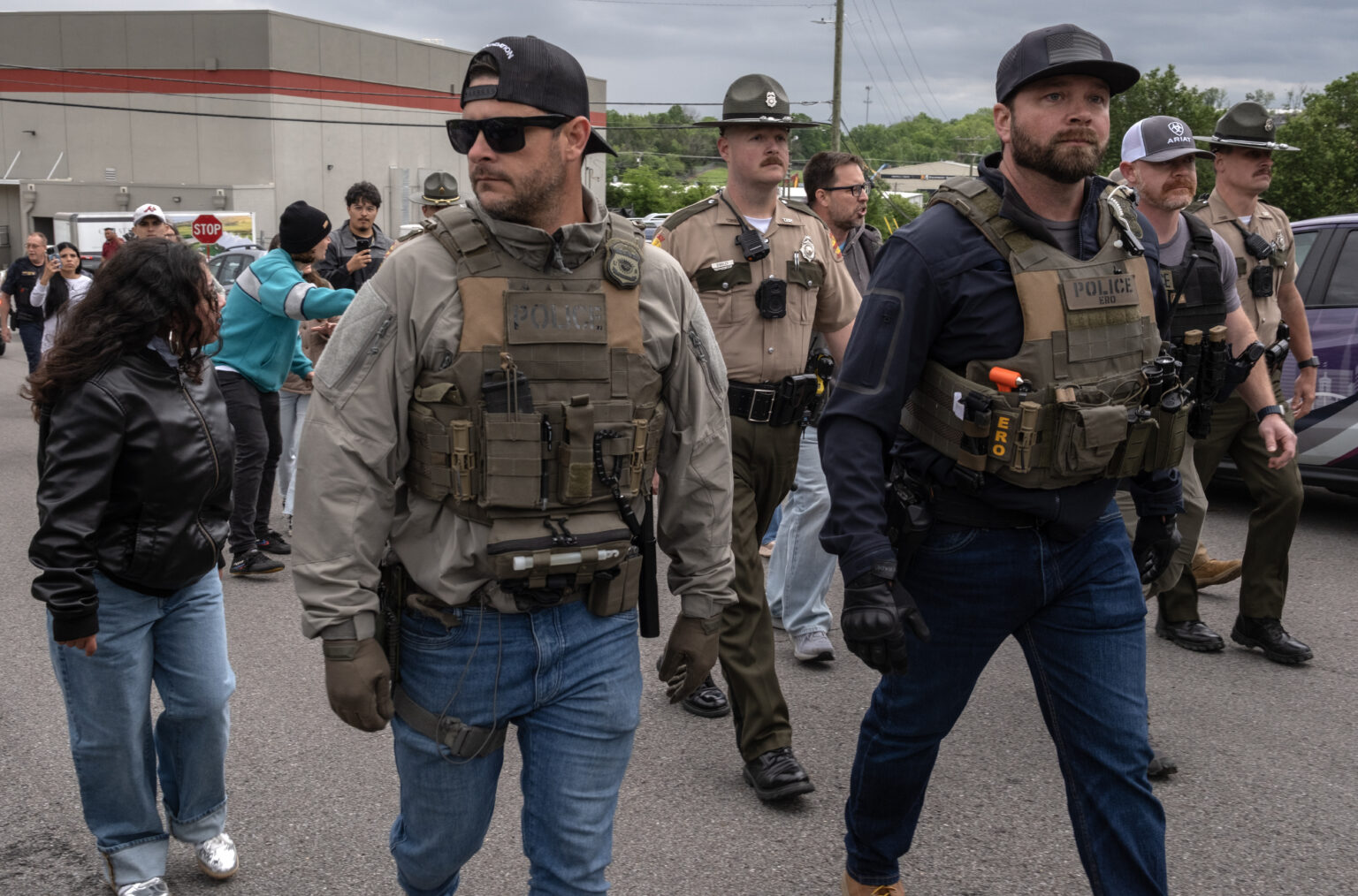 ICE Clarifies That Invoking Right May Escalate Encounters