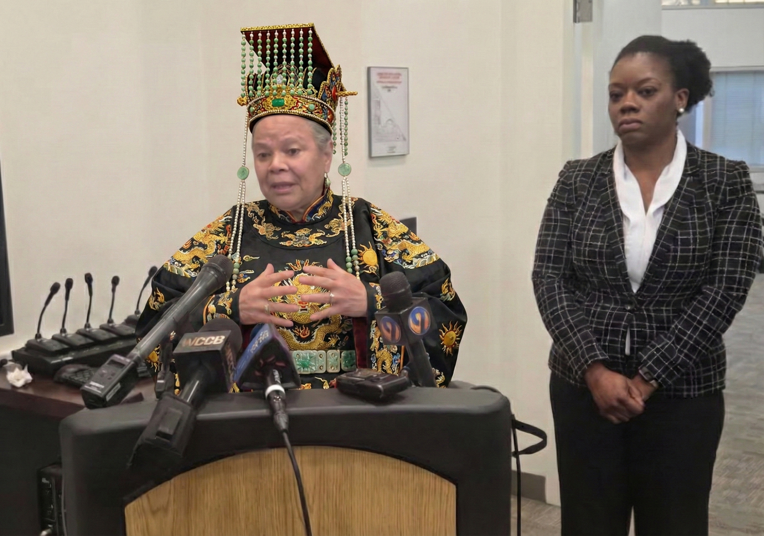 Mayor Vi Lyles Criticized After Appearing At City Hall In Full Imperial Chinese Mianfu